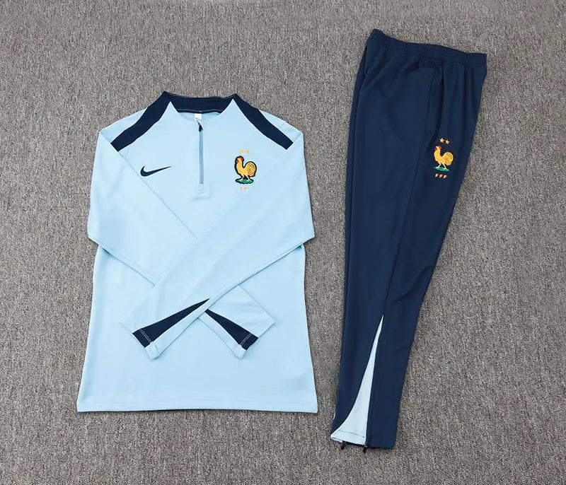 ENSEMBLE DE SURVÊTEMENT FRANCE 2024/2025 JerseyPlugz