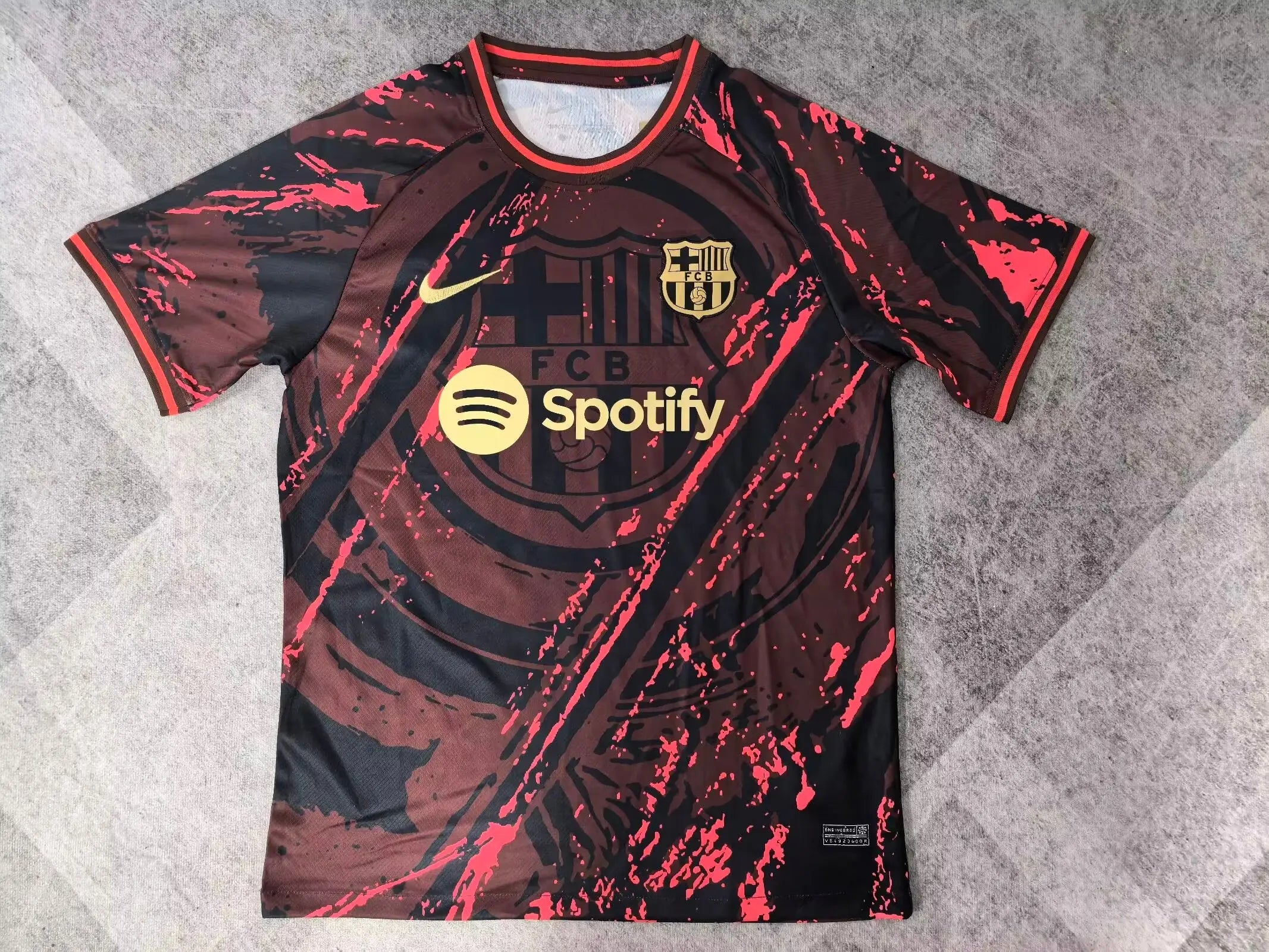 MAILLOT CONCEPT FC BARCELONE "RED & BLACK" JerseyPlugz