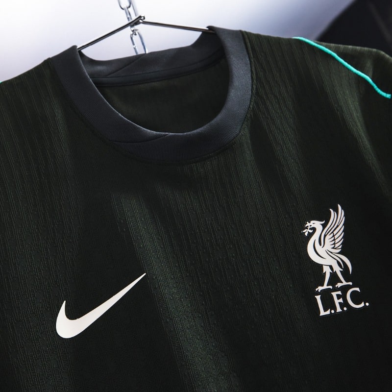 Maillot Liverpool Extérieur 2024/2025 - JerseyPlugz